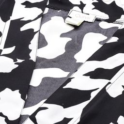 Qurvii Open Front Cow Printed Shrug image 2