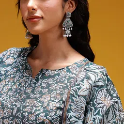 HERE&NOW Floral Print A-Line Kurta with Trousers & Dupatta image 4