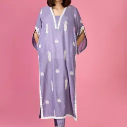 DIVASTRI Ethnic Motifs Printed Kaftan Kurta With Trouser image 4