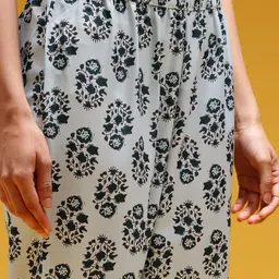 HERE&NOW Floral Print A-Line Kurta with Trousers & Dupatta image 2