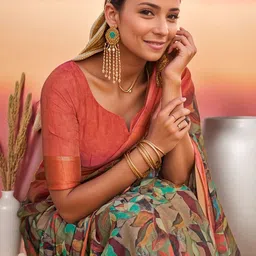 TIRA Abstract Printed Saree with Blouse Piece image 5
