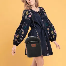 Womanix Structured Handheld Bag with Tasselled image 4