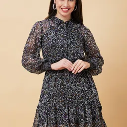 Globus Abstract Printed Shirt Collar Puff Sleeves Fit & Flare Dress-image-13
