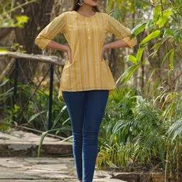 Juniper Women Mustard Yellow Striped Georgette Printed High-Low Tunic-15
