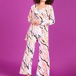 Popwings Printed Crop Top With Bootcut Trousers & Shrug Co-Ords-picture-2