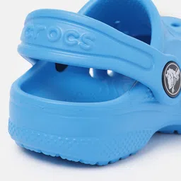 Crocs Kids Solid Croslite Clogs with Backstrap image 4