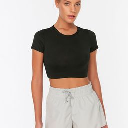 Trendyol Women Grey Solid Shorts-image-88