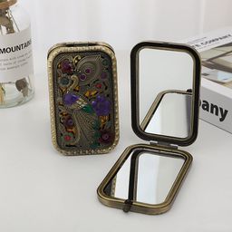 Dodhar Magnifying Vintage Foldable Metal Princess Style Purse Mirror Compact Small Mirror Magnifying Vintage Pocket Mirror (Random Pattern, Set of 1) Rectangular, Wall Mount, Framed image 5