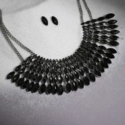SOHI Black Statement Necklace & Earring Set-9