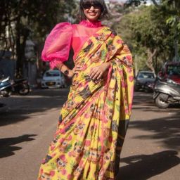 Suta Yellow Cotton Graphic Print Saree-picture-2
