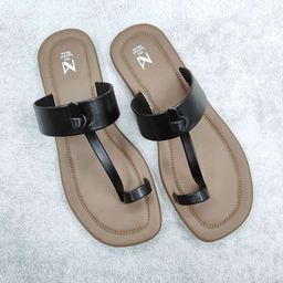 THE MADRAS TRUNK Men Comfort Sandals-image-35
