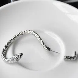 Krelin Silver-Plated Animal Shaped Stainless Steel Ear Cuff-image-16