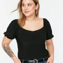 Trendyol Scoop Neck Top-57