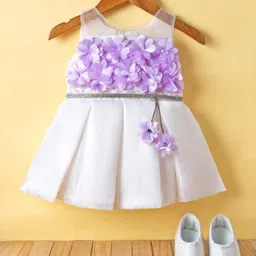 Enfance Sleeveless Flower Embellished Pleated Dress With Headband & Booties - Pink-picture-38