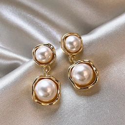 OOMPH Contemporary Drop Earrings-10