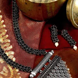 TEEJH Oxidised Silver-Plated Black Artificial Stones-Studded Jewellery Set-6