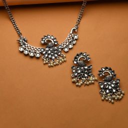 Fida Ethnic Oxidized White Jewellery Set image 1