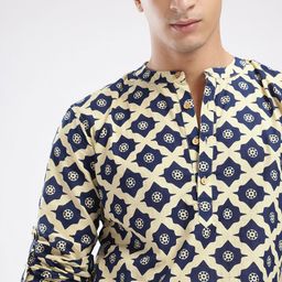 Anouk Rustic Band Collar Ethnic Motifs Printed Roll-Up Sleeves Kurta image 5