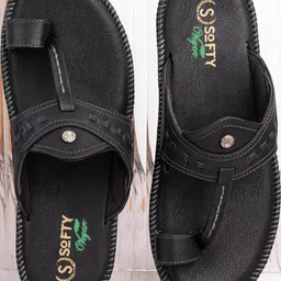 SOFTY VEGEN Men Black Ethnic Comfortable Kolhapuri Sandals-image-47