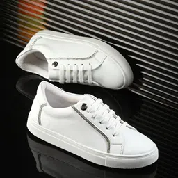 The Roadster Lifestyle Co Women Lace-Ups Round Toe Lightweight Sneakers-26