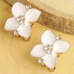 Sohi Gold Plated Designer Stone Party Stud Earrings-83