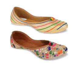DESI COLOUR Women Pack Of 2 Beige Leather Ethnic Mojaris Flats-image-54