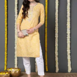 Vaamsi Yellow Printed Straight Kurta-image-0