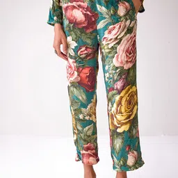 Ancestry Women Floral Printed Cropped Trousers-picture-11