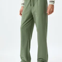 Koton Men Cotton Solid Regular Fit Track Pant-image-98