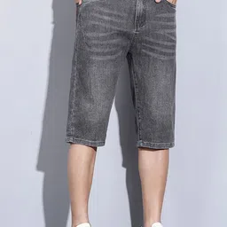 StyleCast x Revolte Men Shorts-image-7