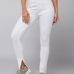 The Roadster Lifestyle Co Falls Perfectly Without Her No Fade Skinny Fit Stretchable Jeans-image-84
