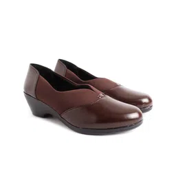 XE Looks Women Brown Ballerinas Flats-38