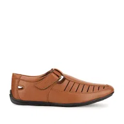 Bata Men's Tan Fisherman Sandals-image-50