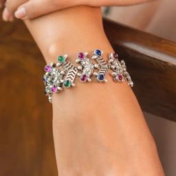 Shaya 92.5 Sterling Silver Feeling Hmeltha Bracelet for Women-image-21