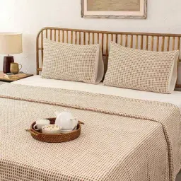 House This Girnar Brown 150 TC Cotton Double Bedcover with 2 Pillow Covers-image-43