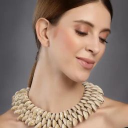Panash Off White & Black Handcrafted Necklace-image-46