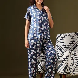 Clovia Women Floral Printed Satin Night Suit-picture-28