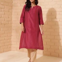 Fabindia Maroon Woven Pattern Straight Kurta-image-67
