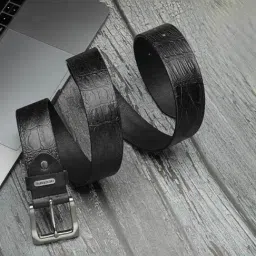 Red Tape Black Leather Waist Belt for Men-image-79