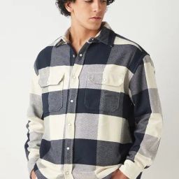 Bewakoof Navy Blue & Beige Cotton Relaxed Fit Checks Shirt-image-57