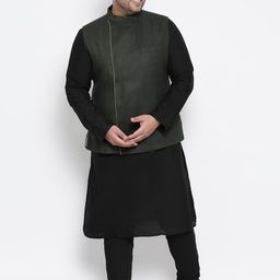KISAH PLUS Men Black & Green Solid Kurta with Pyjamas-picture-1