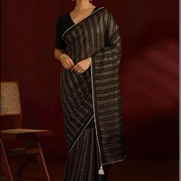 Taneira Black Embroidered Saree With Unstitched Blouse-image-24