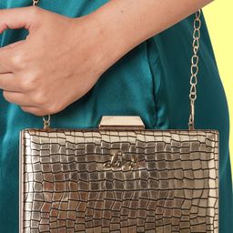 Lavie Tinkle Women Gold Framed Clutch-44