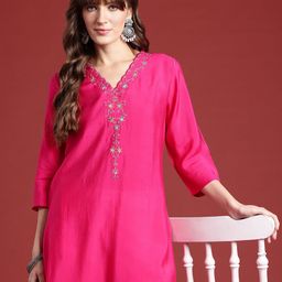 Anouk Floral Embroidered V-Neck Beads & Stones Studded Straight Kurta-25