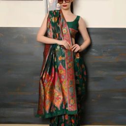 Odette Bottle Green Woven Saree With Unstitched Blouse-picture-21