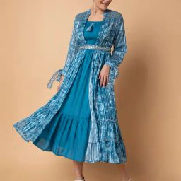 SHOWOFF Blue Printed Midi Dress With Shrug & Belt-image-18