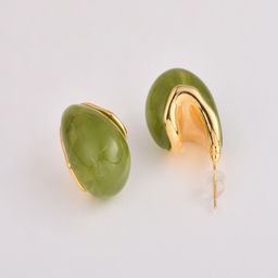 Reenisaa Teardrop Shaped Studs Earrings image 4