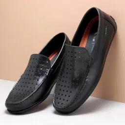 Ruosh Men's The Hanson Black Loafers-image-25