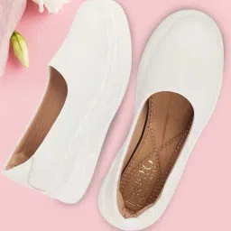 Fausto Women's White Casual Pumps-image-65