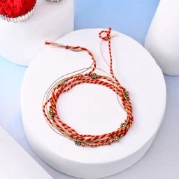 Aapno Rajasthan Red Vintage Floral Bead Mauli Casual Rakhi with Roli Chawal & Greetings Card-picture-0